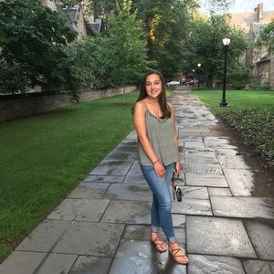 Meet your Posher, Melissa